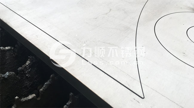 力順不銹鋼:激光切割厚板成品，受客戶好評